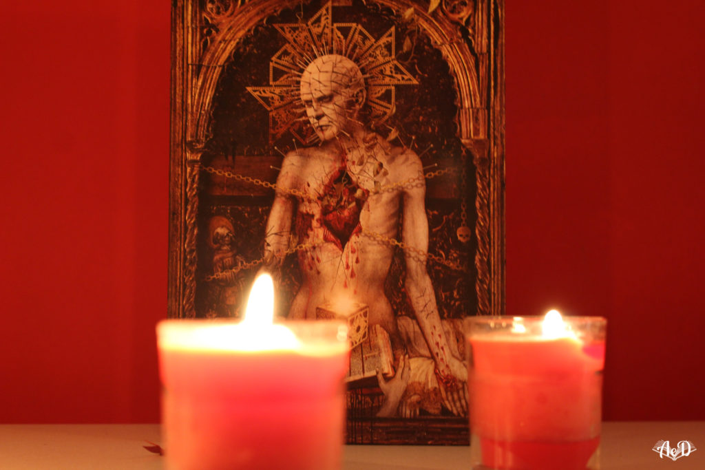 capa-e-velas-evangelho-de-sangue